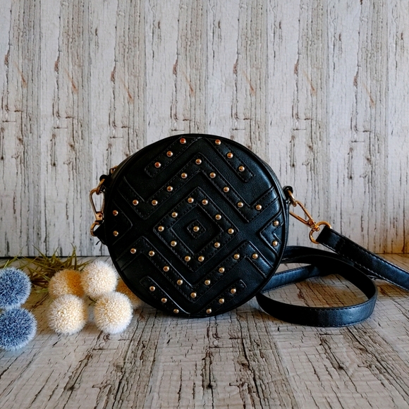 Dynamite Handbags - DYNAMITE | Round Black Studded Crossbody Purse